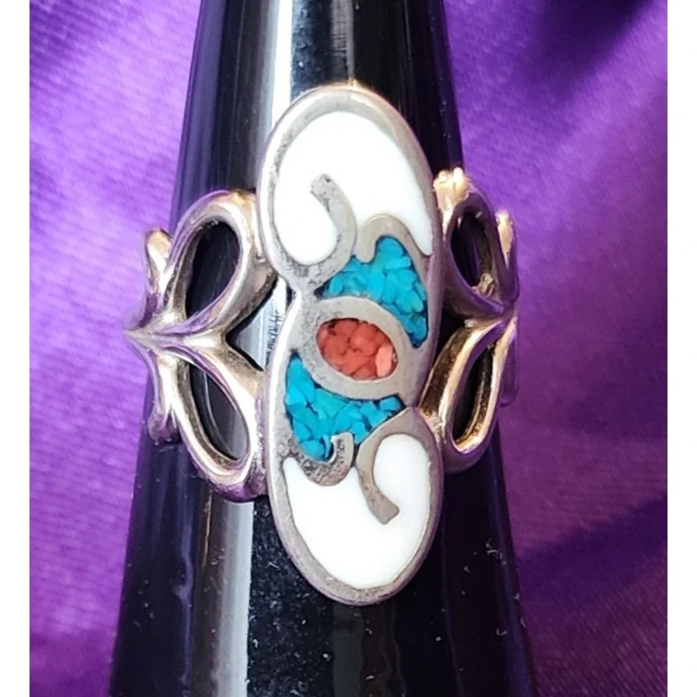 Southwestern Turquoise Coral Shell Inlay Filigree Ring Silver Tone Size 5.75